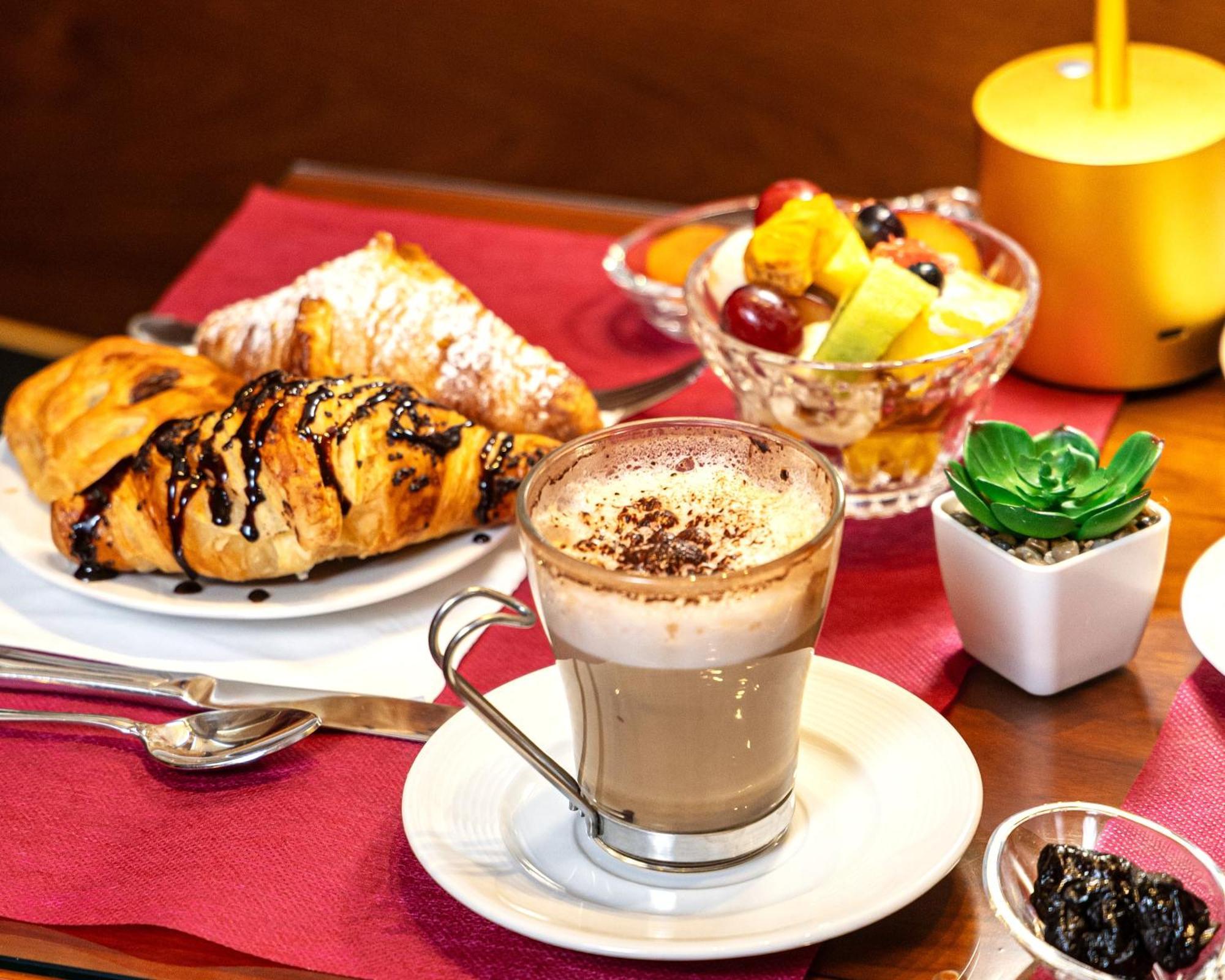 Hotel Manfredi Suite In Rome — Photos 2